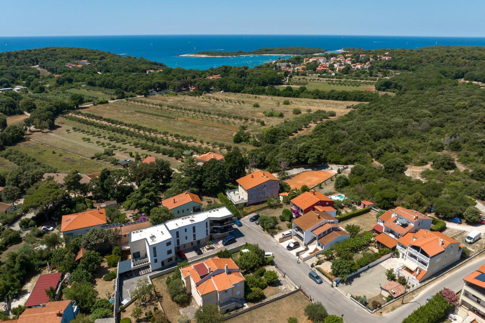 Luxury Apartments Villa San Avia Банджоле Экстерьер фото